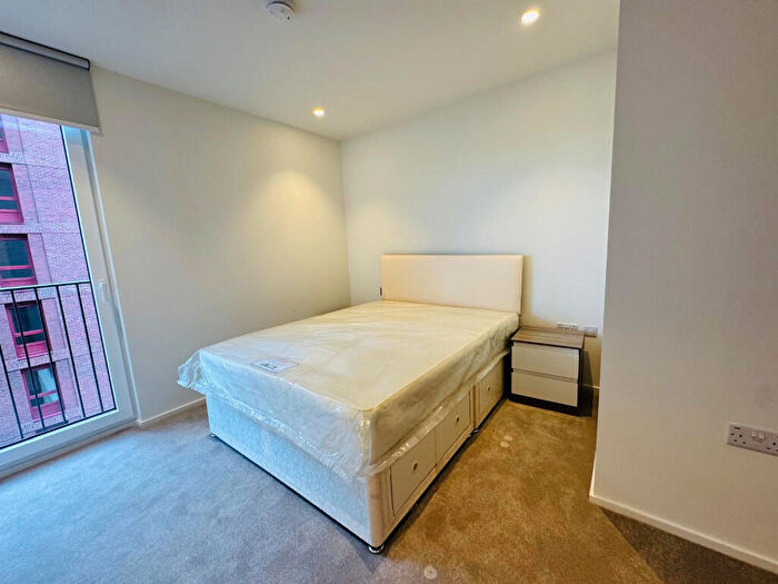 1 Bedroom Flat To Rent In Barnacle House, Hemlock Street, London, E14