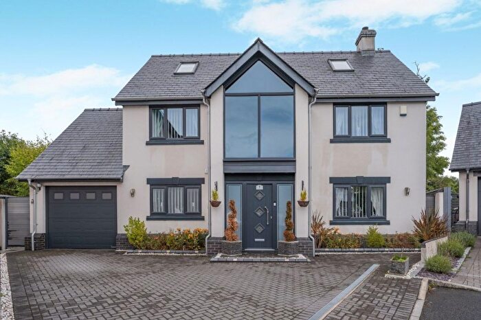 4 Bedroom Detached House For Sale In , Pleasant Retreat, Penperlleni, Goytre, Monmouthshire, NP4