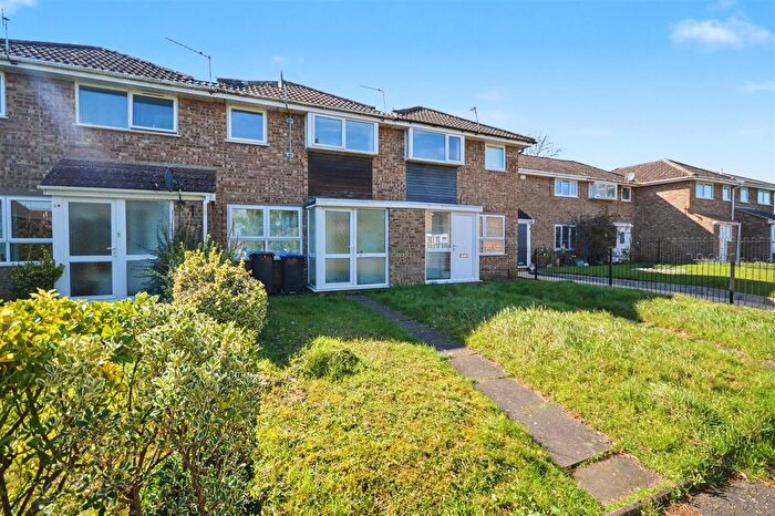 3 Bedroom Terraced House To Rent In Cottingham Drive, Moulton, NN3