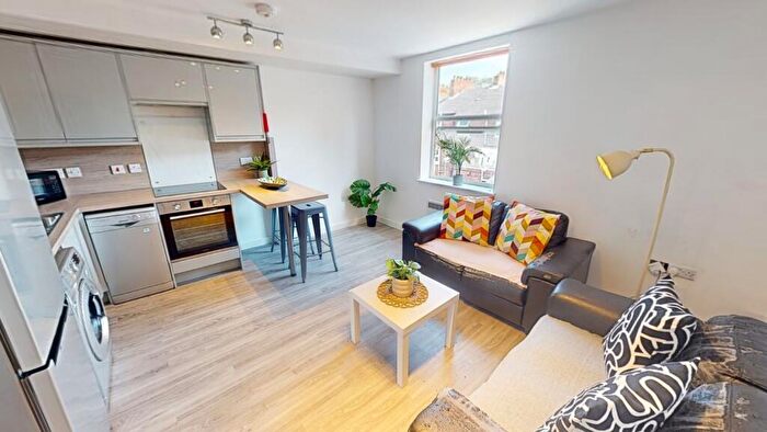 2 Bedroom Apartment To Rent In Flat, Portland Lodge, Portland Road, Nottingham, NG7