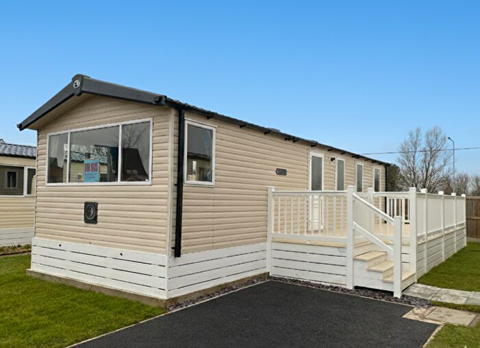 3 Bedroom Lodge For Sale In Swift Lodge, Capel Court Park, Capel-le-Ferne, Folkestone, Kent, CT18