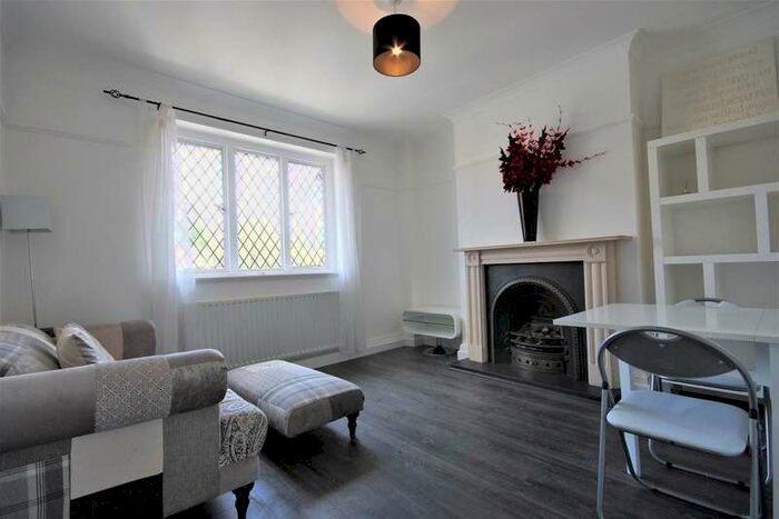 2 Bedroom Flat To Rent In Grange Gardens, Pinner, HA5