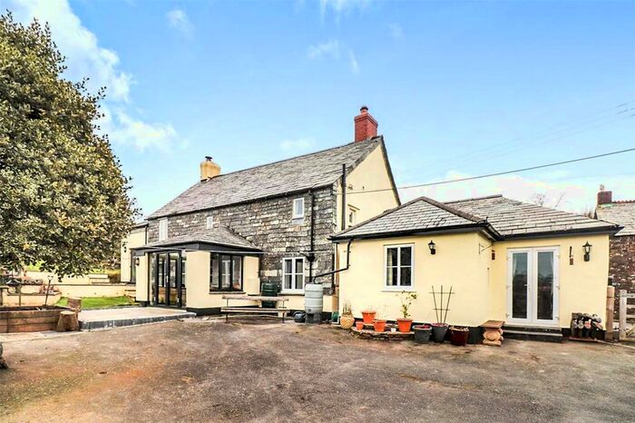 3 Bedroom Detached House For Sale In North Tamerton, Holsworthy, EX22