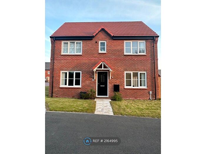 3 Bedroom Detached House To Rent In Ternouth Close, Loughborough, LE12
