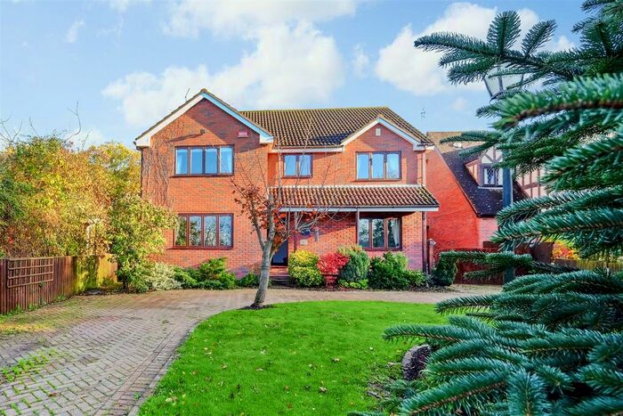 5 Bedroom Detached House For Sale In Radfall Ride, Whitstable, CT5