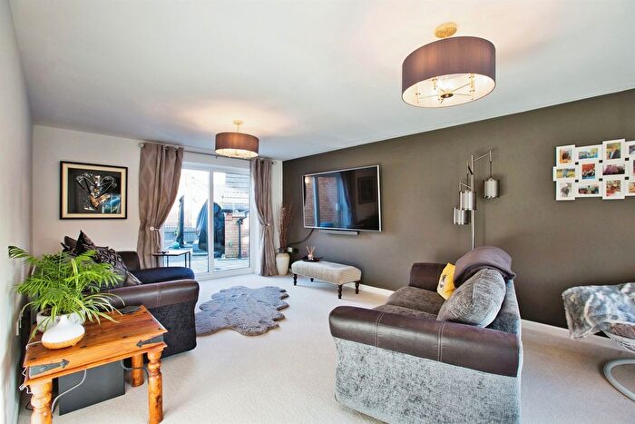 4 Bedroom Detached House For Sale In Atkins Hill, Wincanton, BA9