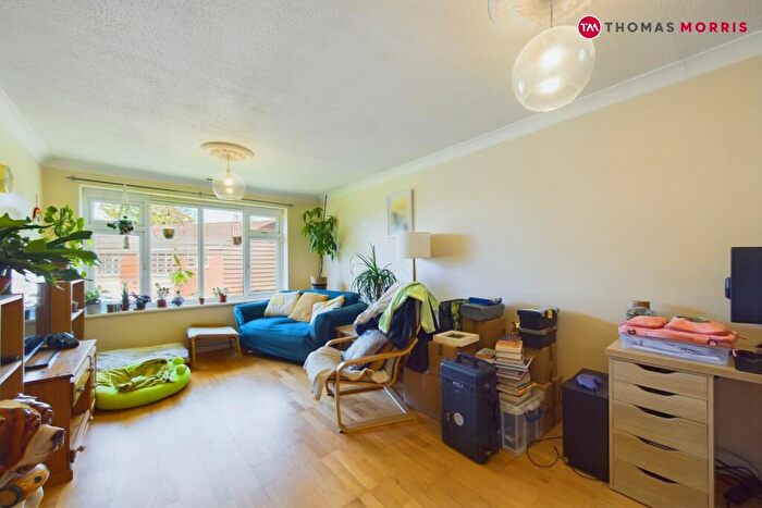 2 Bedroom Apartment To Rent In Hitchin Road, Stotfold, Hitchin, Bedfordshire, SG5