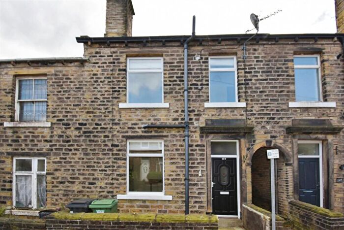 2 Bedroom Terraced House To Rent In Wellington Street, Huddersfield, HD3