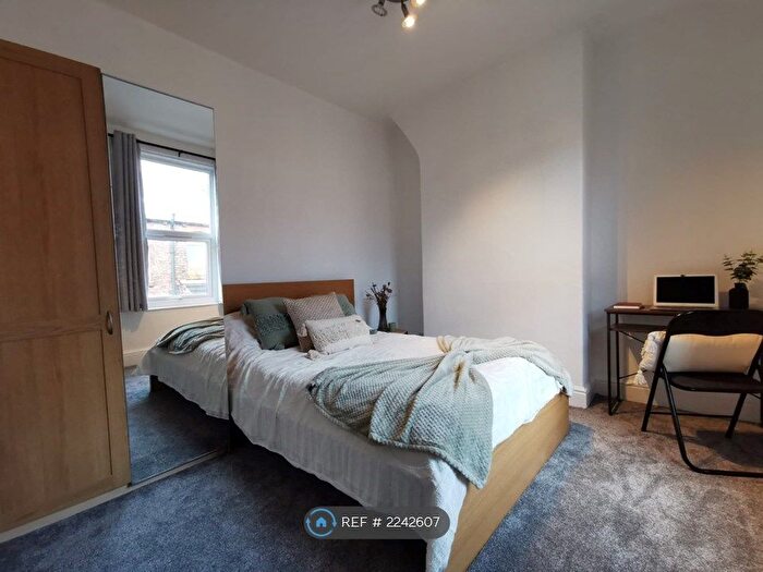 4 Bedroom Terraced House To Rent In Cretan Road, Liverpool, L15