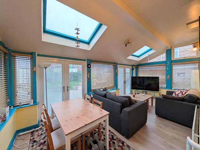 4 Bedroom Detached House For Sale In Mitford Road, South Shields, NE34