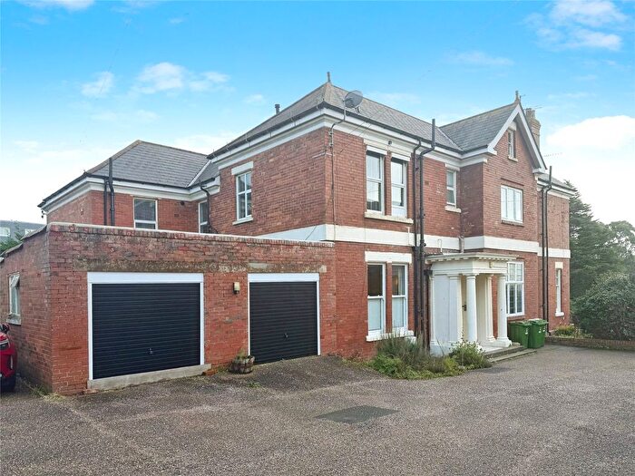 1 Bedroom Flat For Sale In Douglas Avenue, Exmouth, Devon, EX8