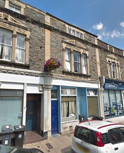 5 Bedroom Flat To Rent In Chandos Road, Bristol, BS6