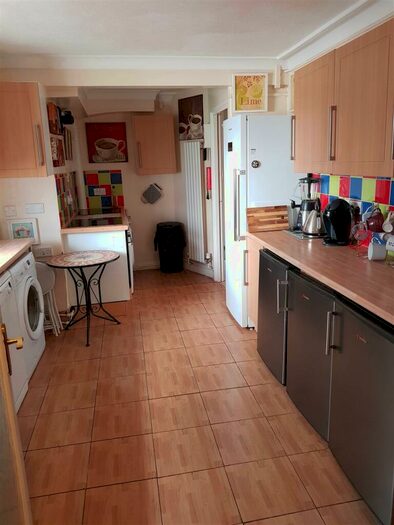 1 Bedroom Semi-Detached House To Rent In Wincheap, Canterbury, CT1