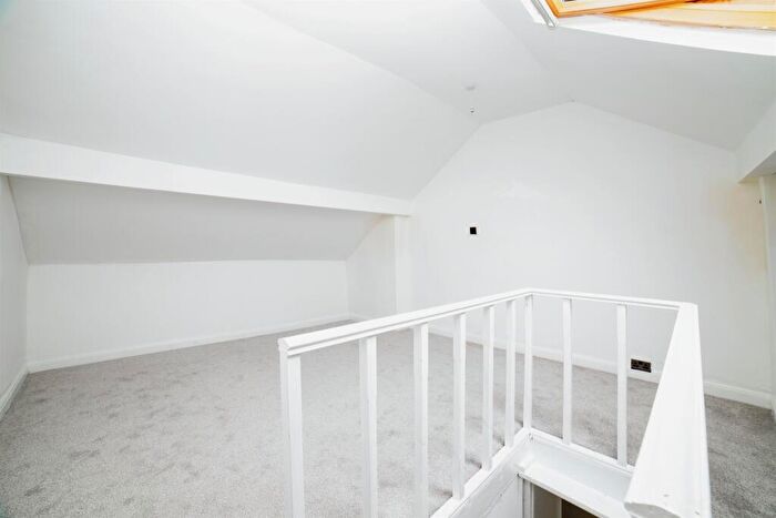 2 Bedroom Semi-Detached House For Sale In Lindley Street, Mansfield, NG18