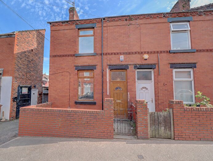 3 Bedroom End Terrace House To Rent In Scholes Lane, St. Helens, WA9