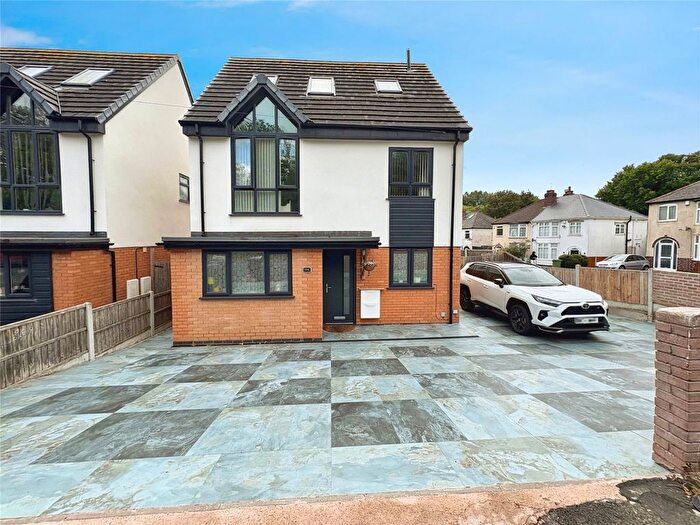 4 Bedroom Detached House To Rent In Clark Road, Wolverhampton, West Midlands, WV3