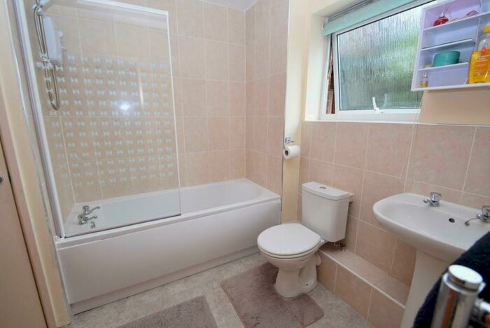 3 Bedroom Apartment To Rent In Mallow Street, Hulme, Manchester., M15