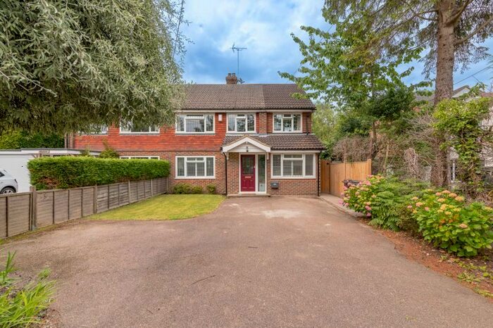 4 Bedroom Semi-Detached House For Sale In Beaconsfield Road, Chelwood Gate, Haywards Heath, RH17