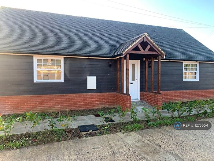 2 Bedroom Bungalow To Rent In Little Warley Hall Lane, Little Warley, Brentwood, CM13