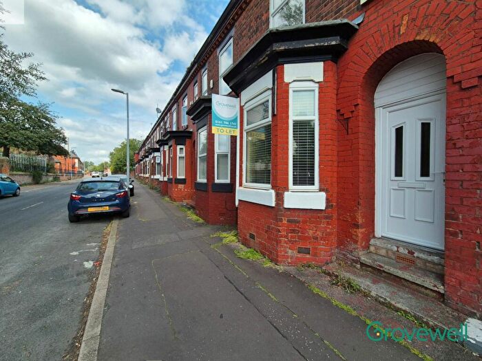 3 Bedroom Terraced House To Rent In Highfield Road, Salford, M6