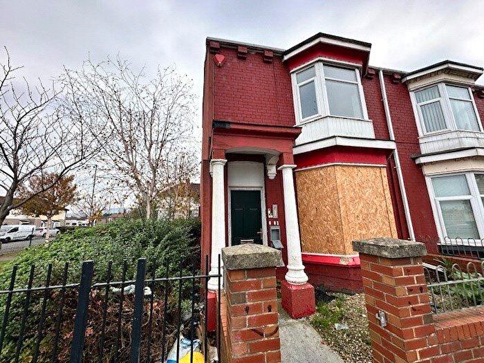 4 Bedroom Flat For Sale In Bolckow Road, Middlesbrough, Cleveland, TS6