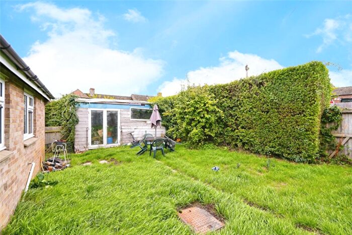 2 Bedroom Bungalow For Sale In Heyford Road, Steeple Aston, Bicester, Oxfordshire, OX25
