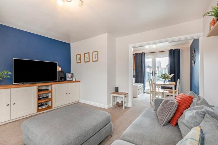 3 Bedroom Semi-Detached House For Sale In Golftyn Drive, Connah's Quay, CH5