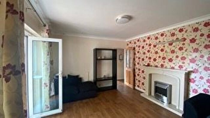 4 Bedroom Detached Bungalow For Sale In Appledore Avenue, Bexleyheath, DA7