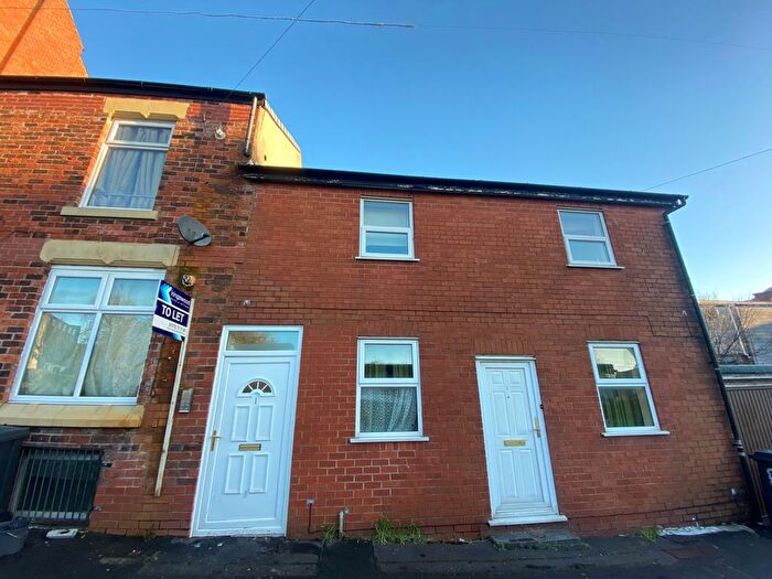 1 Bedroom Flat To Rent In Library Street, Preston, Lancashire, PR1