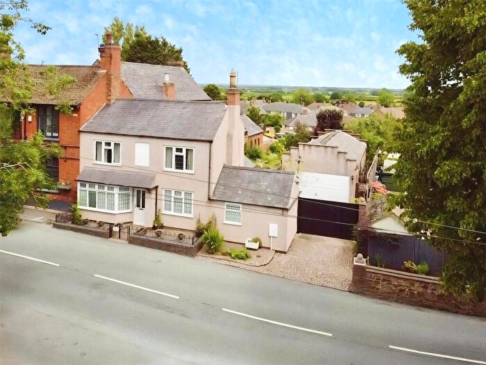4 Bedroom Semi-Detached House For Sale In Long Street, Stoney Stanton, Leicester, Leicestershire, LE9