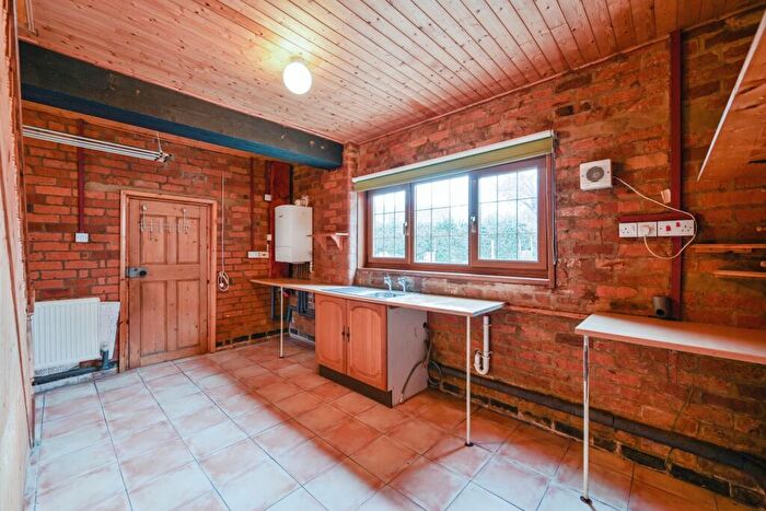 2 Bedroom Detached House For Sale In High Street, Newhall, Swadlincote, Derbyshire, DE11