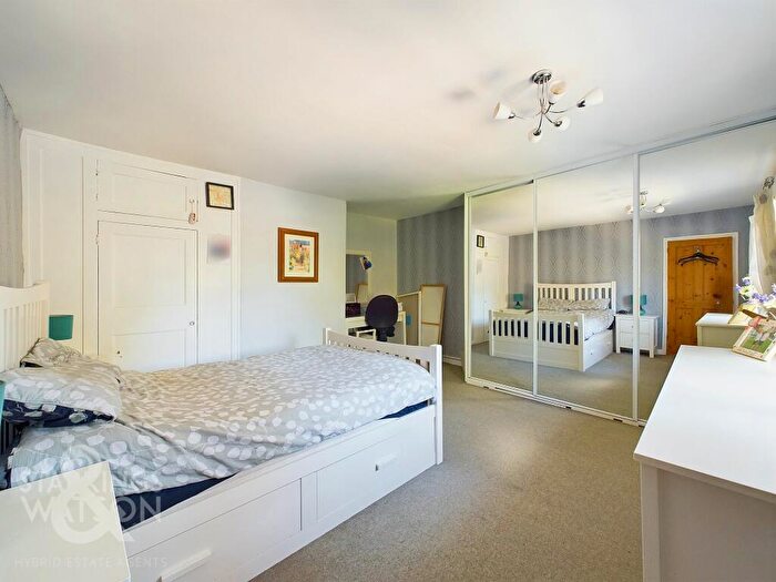 5 Bedroom Detached House For Sale In Church Road, Shelfanger, Diss, IP22