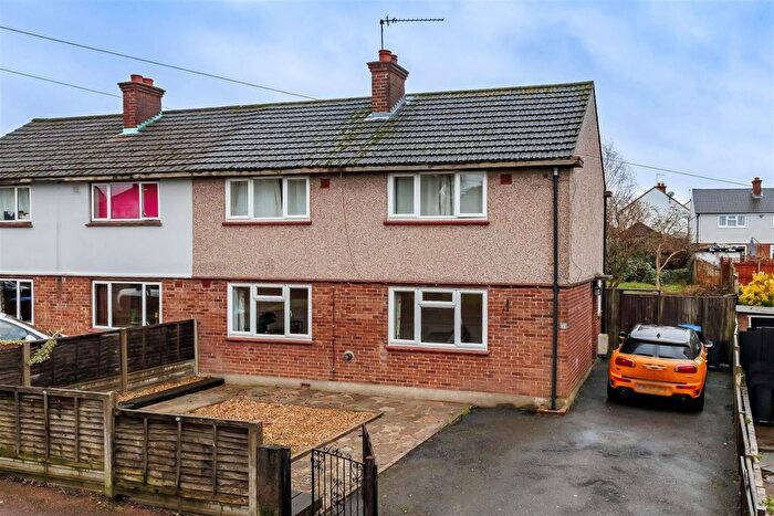 3 Bedroom Semi Detached House For Sale In Beaconfield Avenue, Epping, CM16