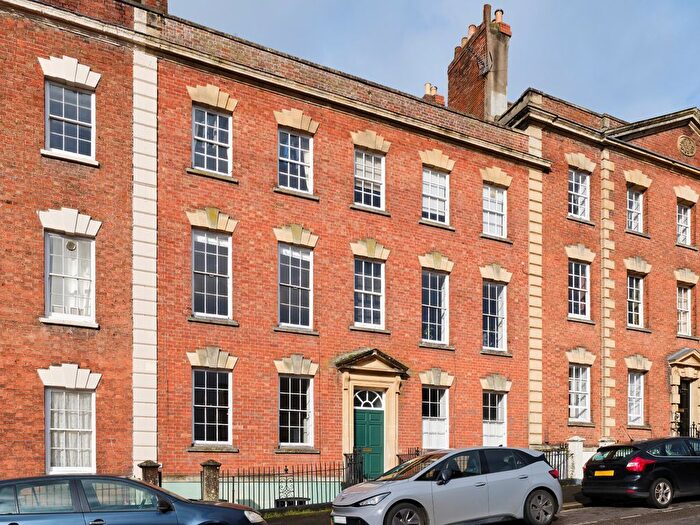 1 Bedroom Flat For Sale In Albermarle Row, Bristol, BS8