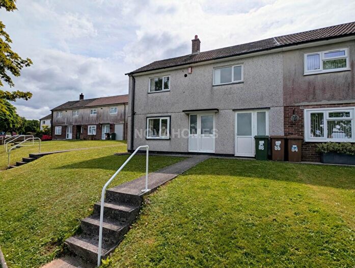 2 Bedroom Terraced House For Sale In Clittaford Road, Southway, PL6