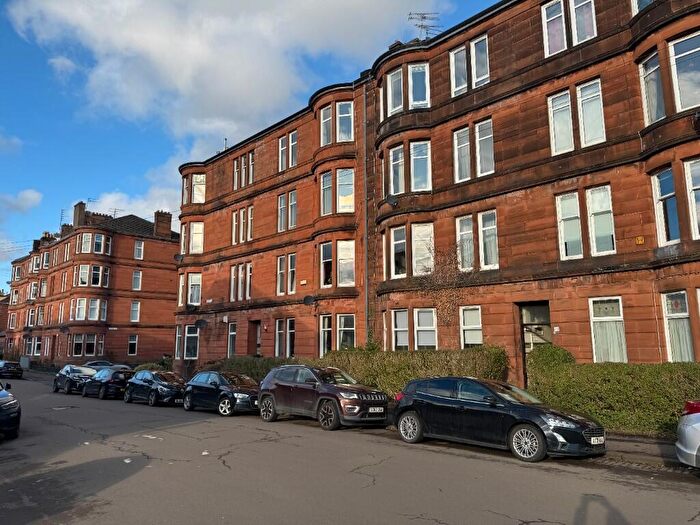 2 Bedroom Flat To Rent In Norham Street, Glasgow, G41