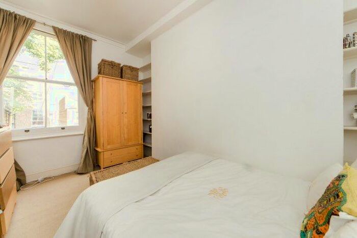 1 Bedroom Property To Rent In St. Lukes Road, Notting Hill, W11