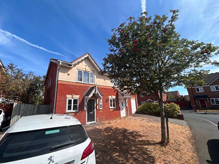 2 Bedroom Semi Detached House To Rent In Terrys Lane, Birmingham, B24