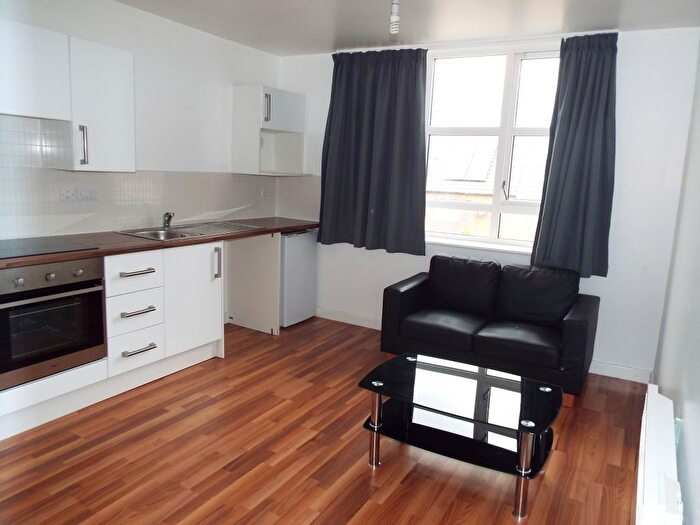 1 Bedroom Flat To Rent In Clyde Court, Leicester, LE1