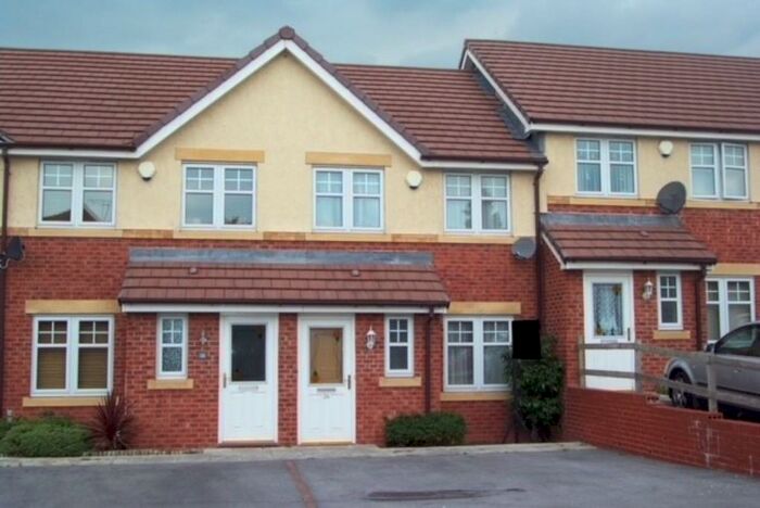 3 Bedroom Mews To Rent In Skylark Close, Leighton, CW1