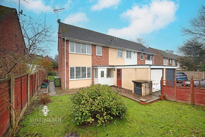3 Bedroom Semi-Detached House For Sale In The Furlong, Yarnfied, Staffordshire, ST15