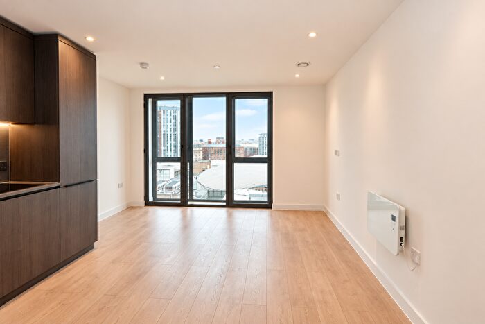1 Bedroom Apartment To Rent In Dutton Street, Manchester, M3