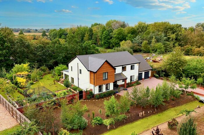 6 Bedroom Detached House For Sale In Barway Road, Barway, CB7