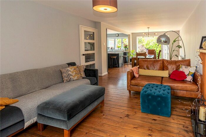 3 Bedroom Terraced House For Sale In Shepherds Way, Harpenden, Hertfordshire, AL5