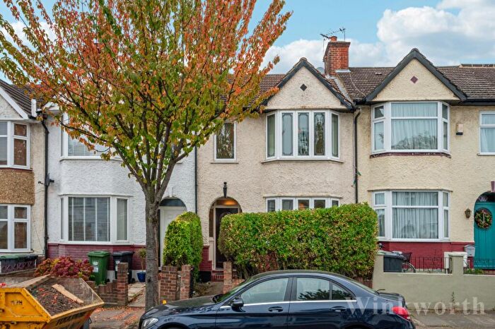 3 Bedroom Terraced House For Sale In Barriedale, London, SE14