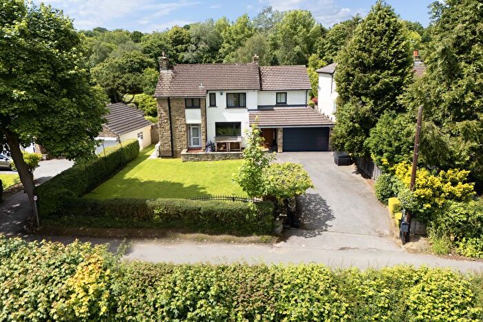 5 Bedroom Detached House For Sale In Weeton Lane, Weeton, Leeds, LS17