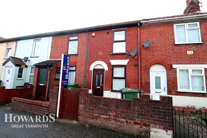 2 Bedroom Terraced House For Sale In Camden Road, Great Yarmouth, NR30