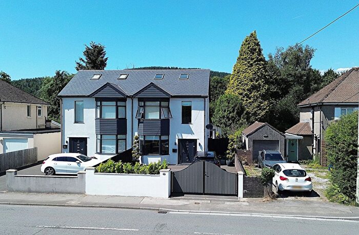 4 Bedroom Semi-Detached House For Sale In Lanelay Road, Talbot Green, Pontyclun, Rhondda Cynon Taff., CF72