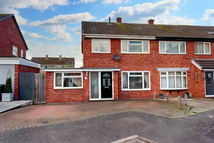 3 Bedroom Semi-Detached House For Sale In Cartland Avenue, Shrewsbury, SY2