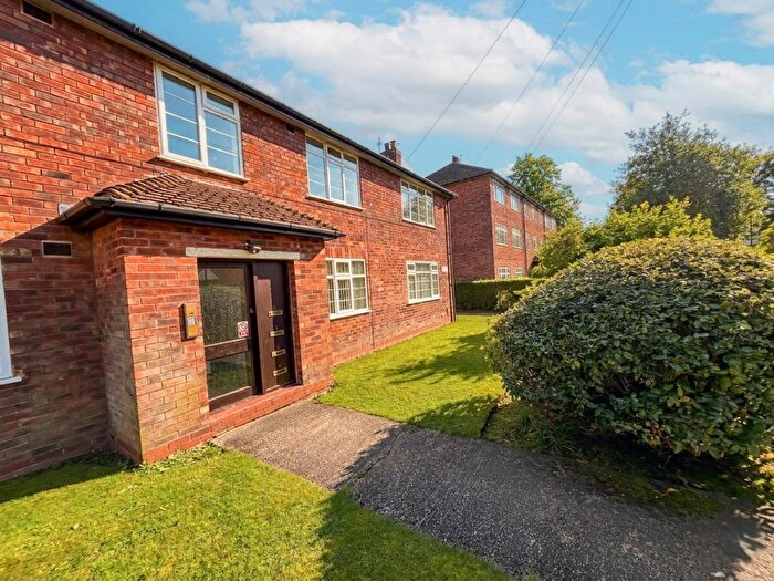 2 Bedroom Apartment For Sale In Holly Grove, Sale, M33